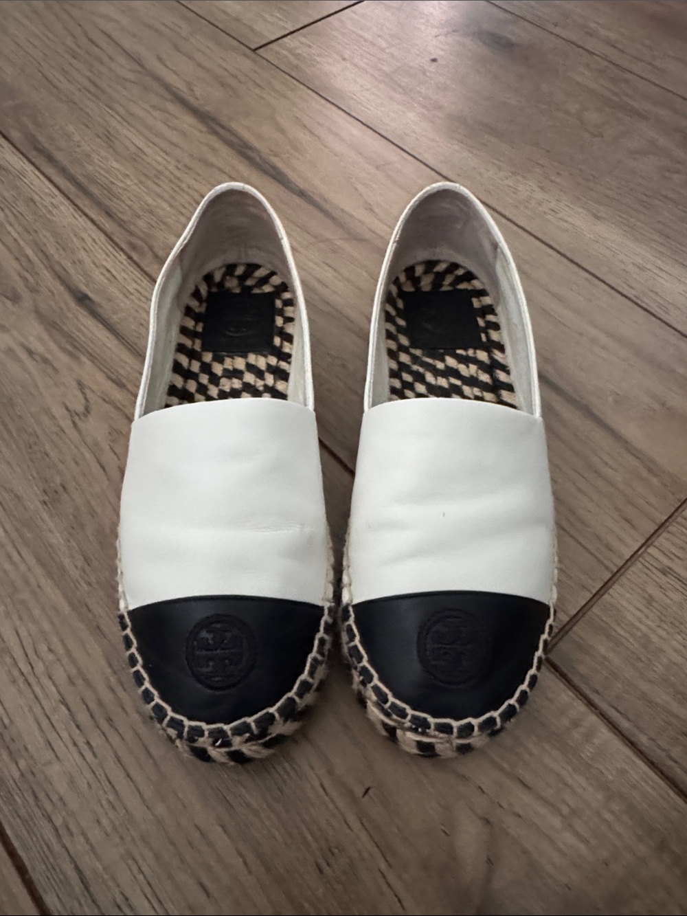 Tory Burch White and Black Women's Espadrilles Slip-Ons